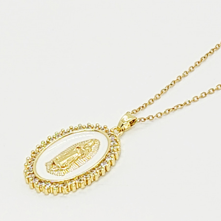 COLLAR DIJE VIRGEN DE  GUADALUPE CON BRILLOS