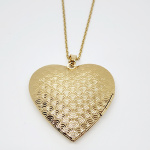 COLLAR RELICARIO ESCAMAS GRANDES