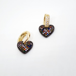 ARETES CORAZÓN NEGRO INCRUSTADO